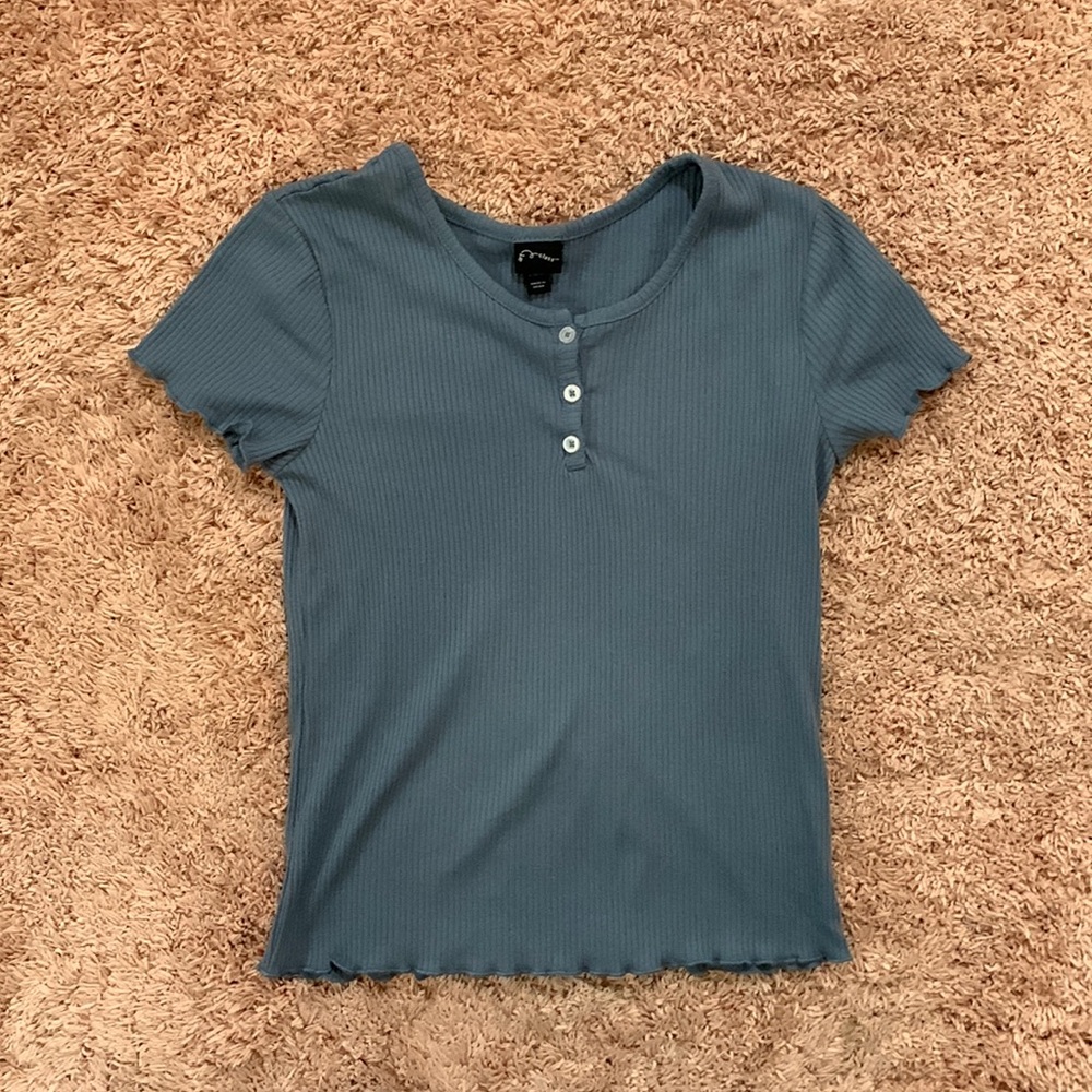 Girls large art class shirt